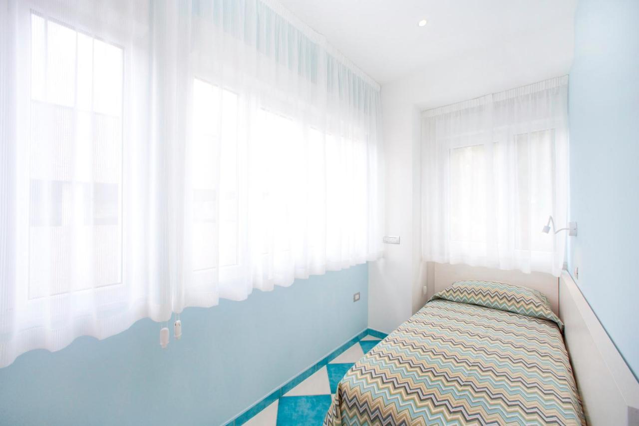 La Conchiglia Apartments Дейва-Марина Екстер'єр фото