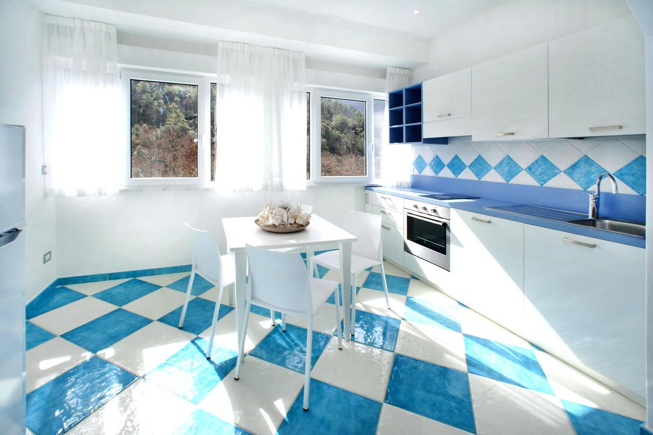 La Conchiglia Apartments Дейва-Марина Екстер'єр фото