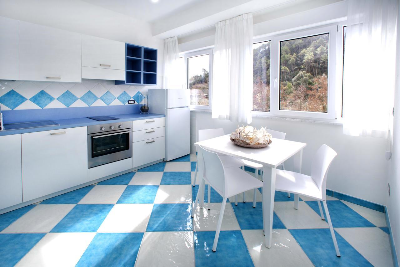 La Conchiglia Apartments Дейва-Марина Екстер'єр фото